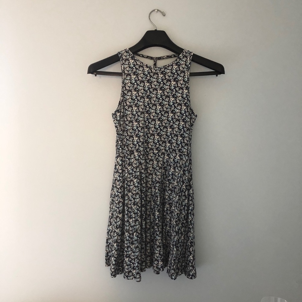 Aeropastale floral 95% cotton dress